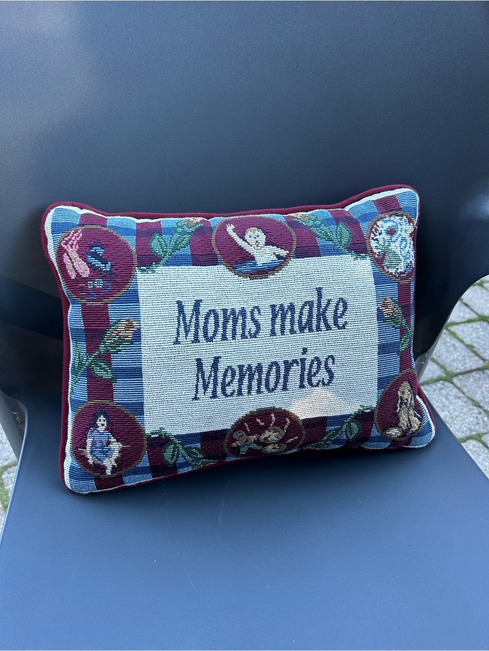 vintage "Moms Make Memories" decorative tapestry accent pillow